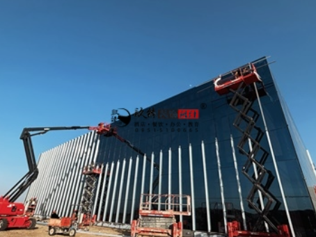 隆德装修公司推荐|隆德宏远1500 平米办公楼展厅装修施工进度