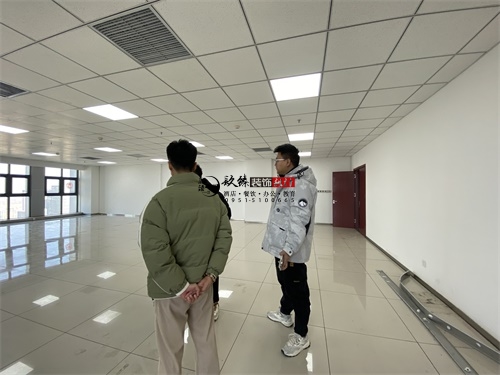 隆德办公室装修设计项目|镹臻设计