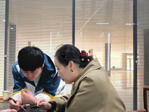 隆德办公楼改造装修设计项目|镹臻设计